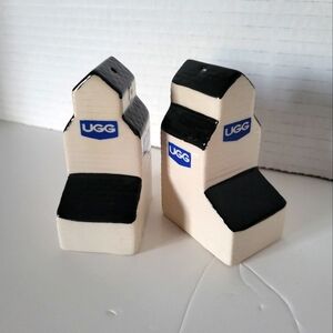Vintage United Grain Growers UGG Grain Elevator Salt & Pepper Shakers